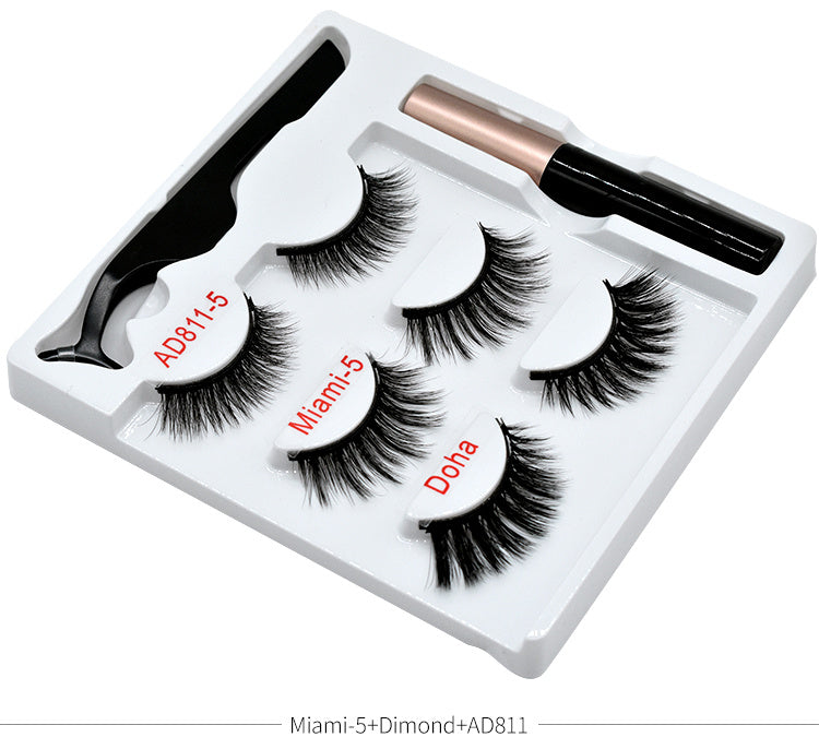 Magnetic false eyelashes Magnetic false eyelashes